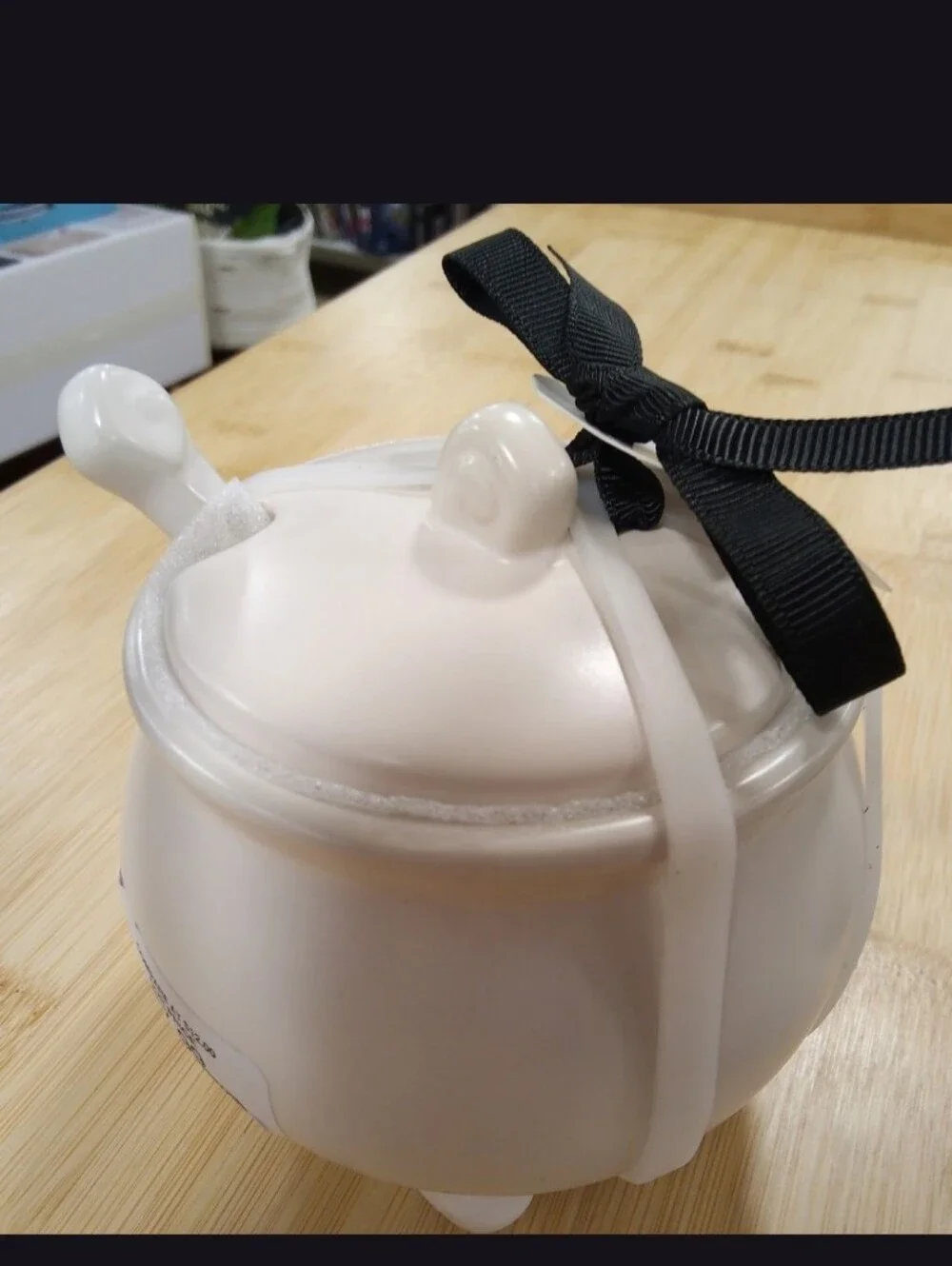 White Ceramic 'Pinch' Salt Dish With Spoon